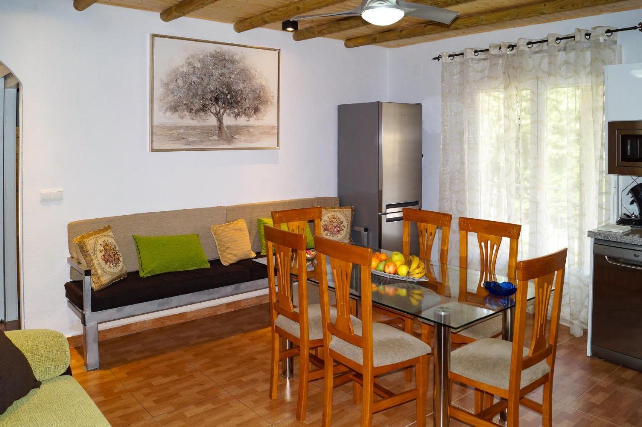 בנאוחאן Casa Rural El Nacimiento מראה חיצוני תמונה
